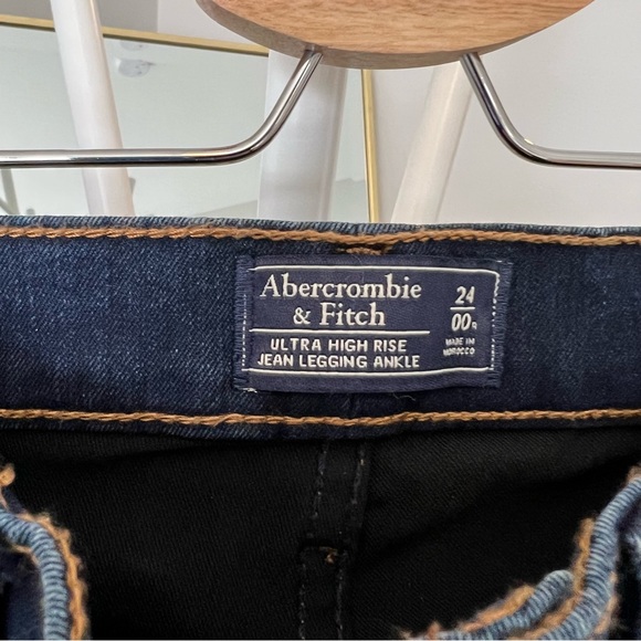 Abercrombie & Fitch skinny jeans - Picture 2 of 3